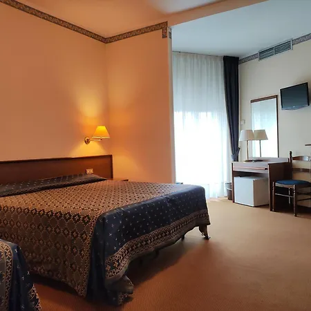 Hotel Firenze 3*