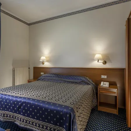 Hotel Firenze 3*