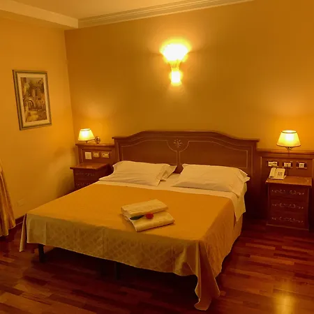 Szálloda Firenze 3*
