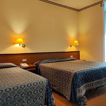 ホテル Firenze 3*