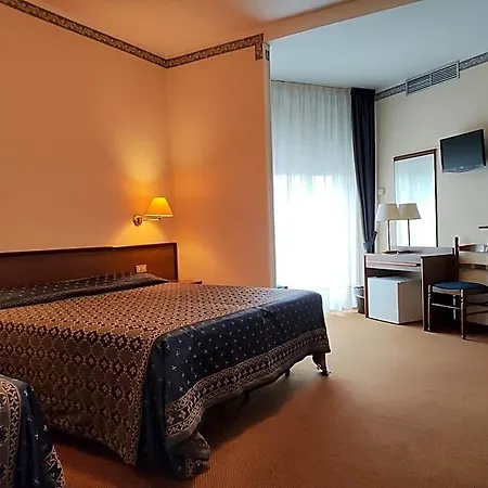 Firenze מלון 3*