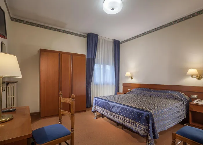 Firenze 3* أبانو تيرمي